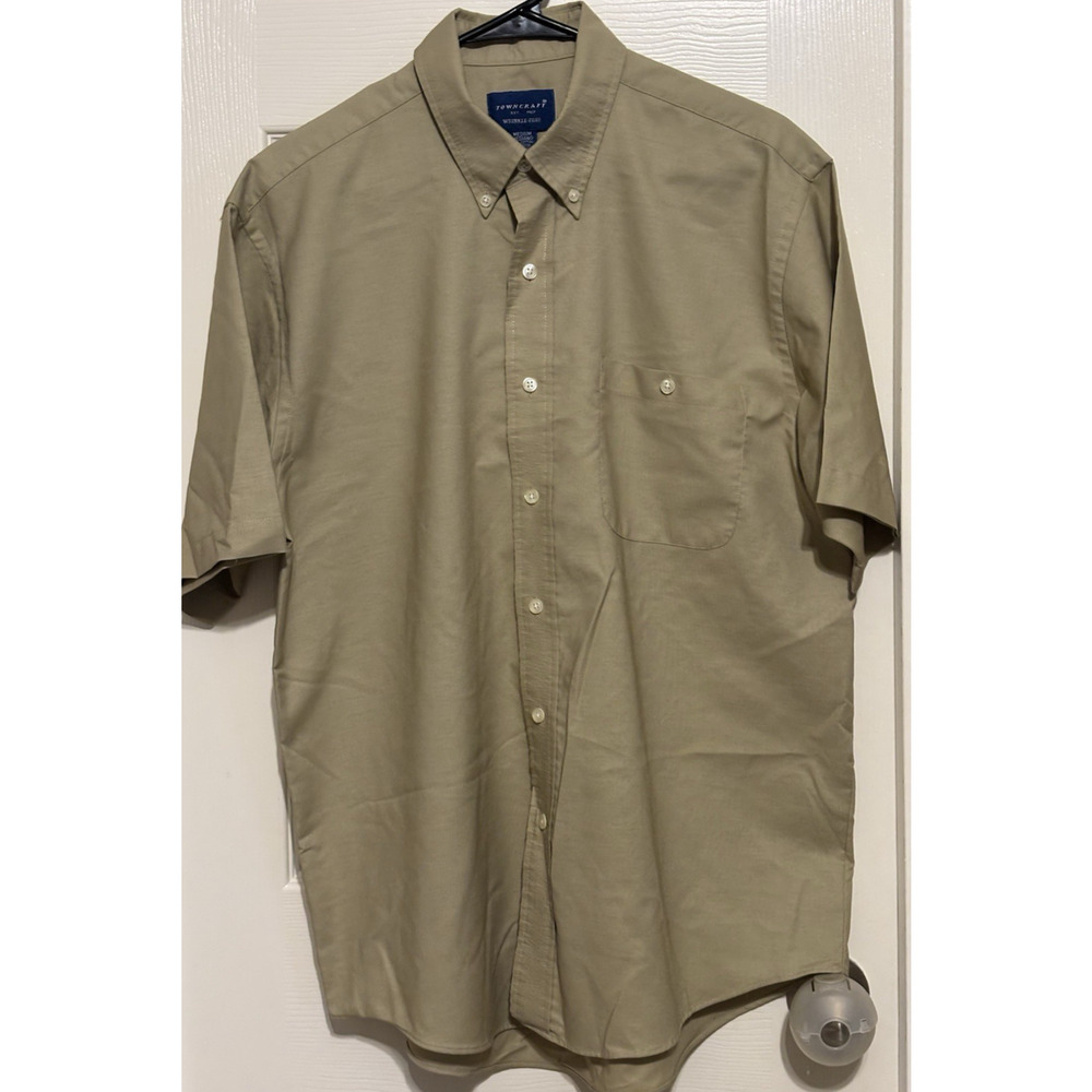 TOWNCRAFT Wrinkle Free Short Sleeve Shirt Mens Medium Beige Button Down 1 Pocket